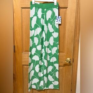 Diane Von Furstenberg X Target Green and White Knit Pants - Women’s size Small